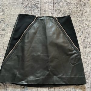 Theory Black Leather Mini Skirt sz 26